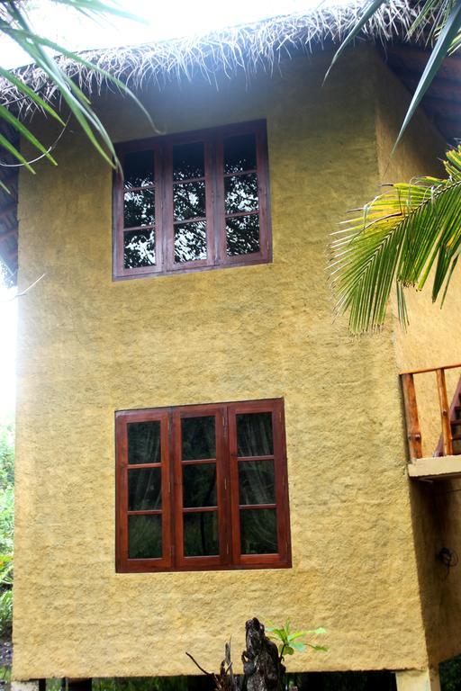 Seasons Four Mini Jungle Cabana Matara Exterior foto