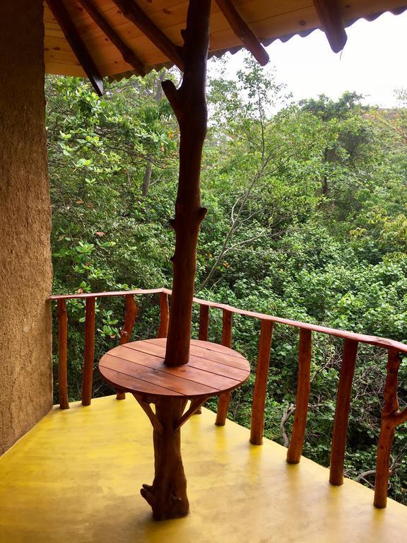 Seasons Four Mini Jungle Cabana Matara Exterior foto